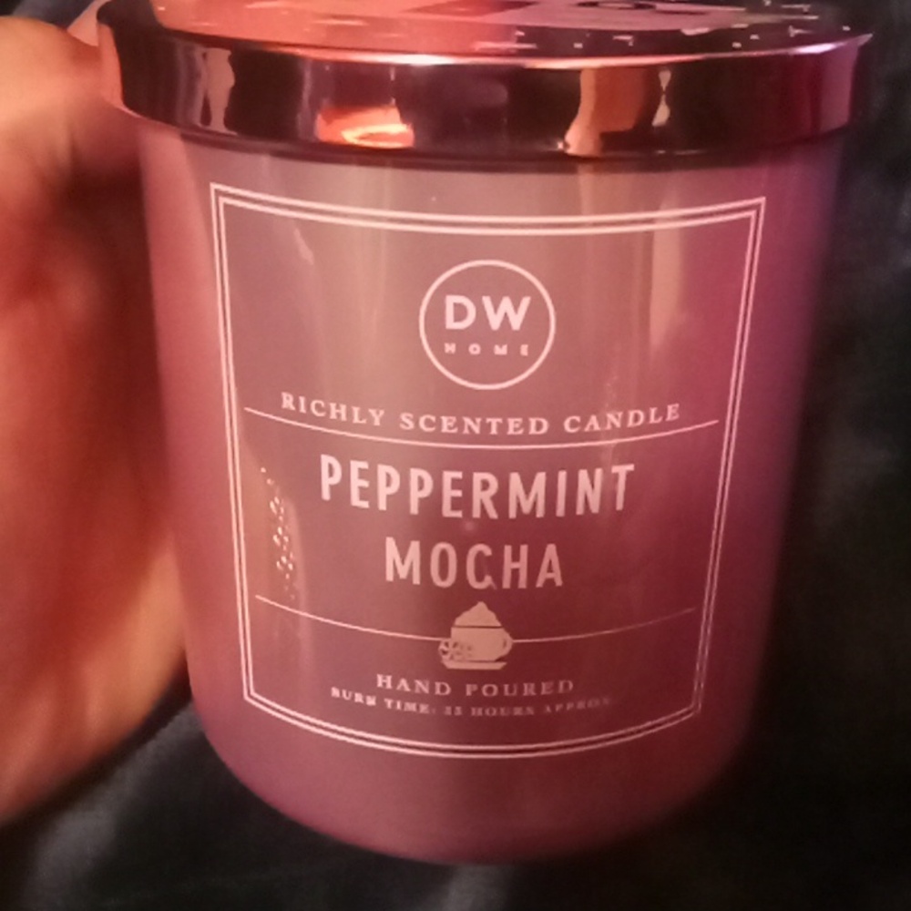 Richly Scented Peppermint Mocha Candle